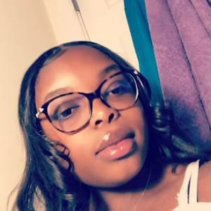 Meet your Posher, Eve